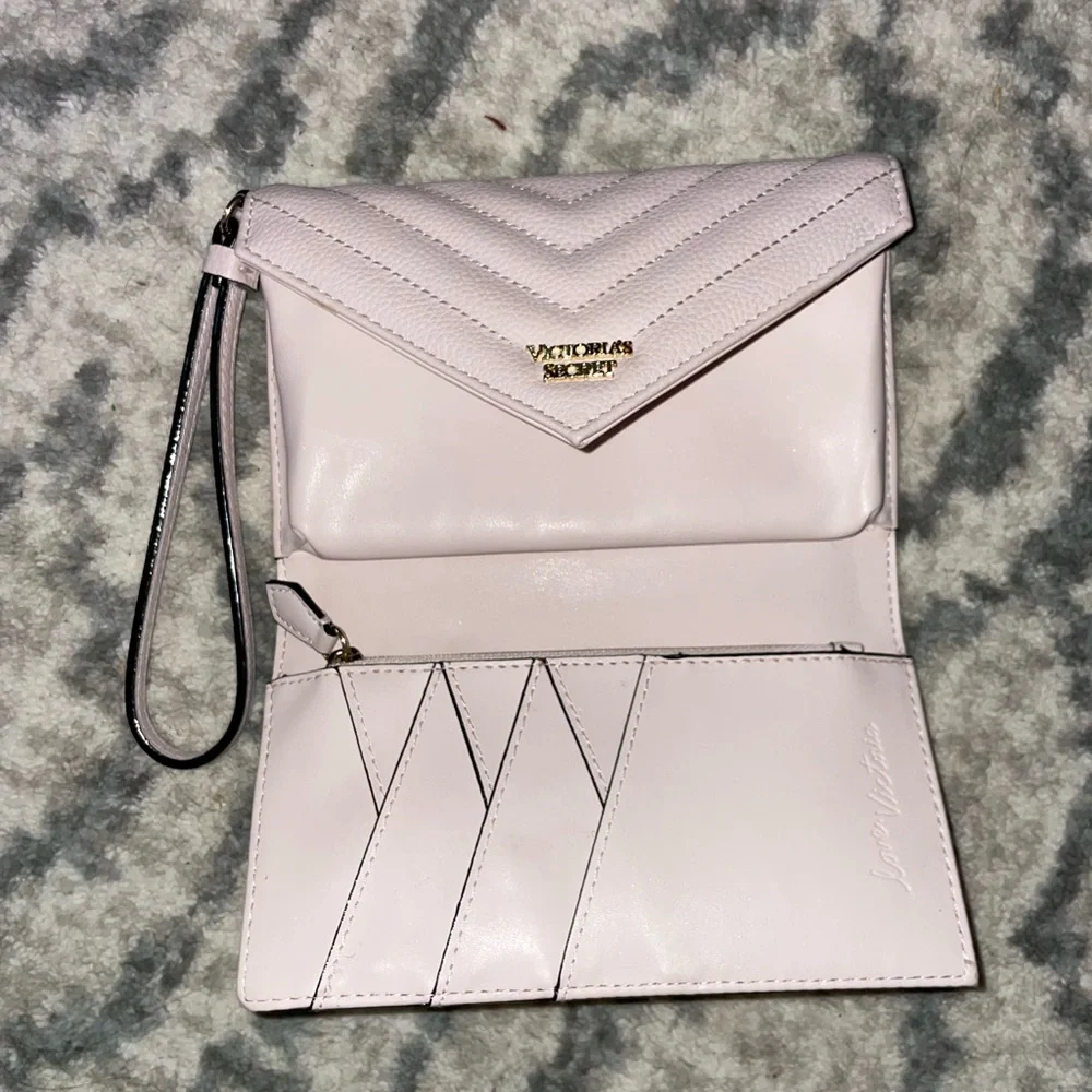 Victoria’s Secret pink clutch wallet 💕👜 - Picture 3 of 6